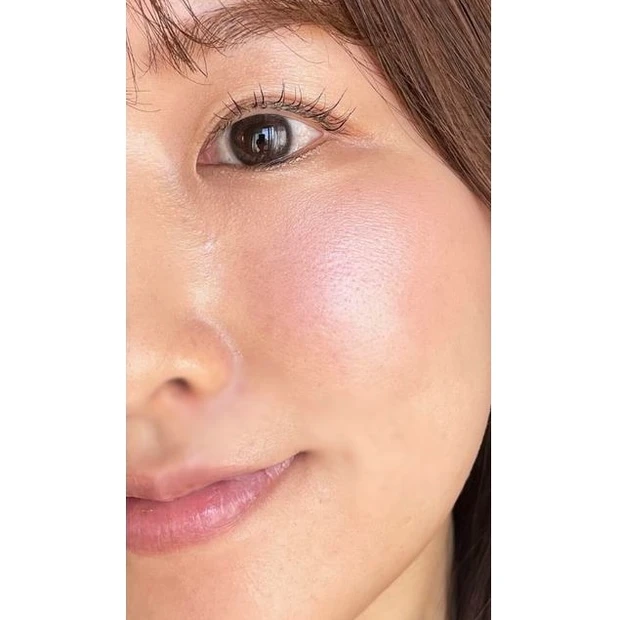 セザンヌ チーク ブレンドカラーチーク ムードピンク イエベ 頬 スウォッチ