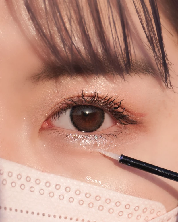 【MAQUIAインフルエンサーのオッス！推しコス】最近購入した感動コスメ！宝石のような輝き。大人の綺麗な韓国コスメブランド「mude」のグリッターを大紹介！_1_1