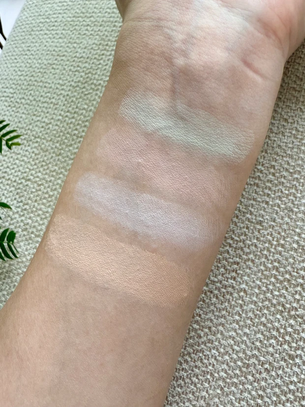 スウォッチ　雪肌精 BLUE　メルティ マイ カラー バランサー