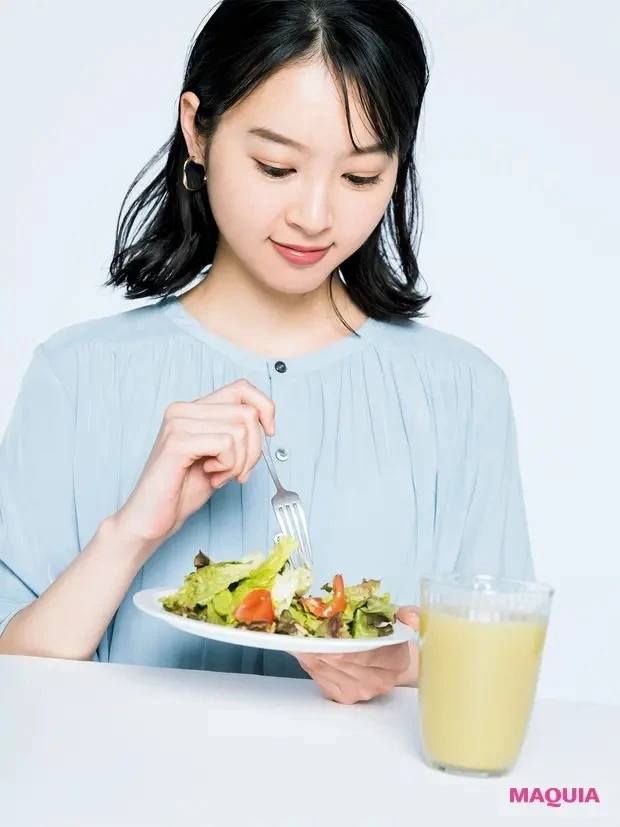 【マスク生活の顔だるみ対策】広頚筋ストレッチ_こんな人にオススメ・野菜ばかり食べがち