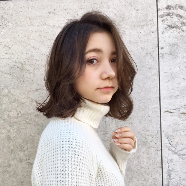 新モテ髪!ナチュラルなラフ感で惹きつける、大人カジュアルスタイル