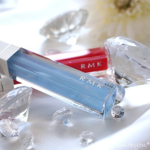 再入荷でGET！RMK リップジェリーグロス03：ベビーブルー❤青ラメ・青グロスで透明感のあるぷるぷるリップ❤