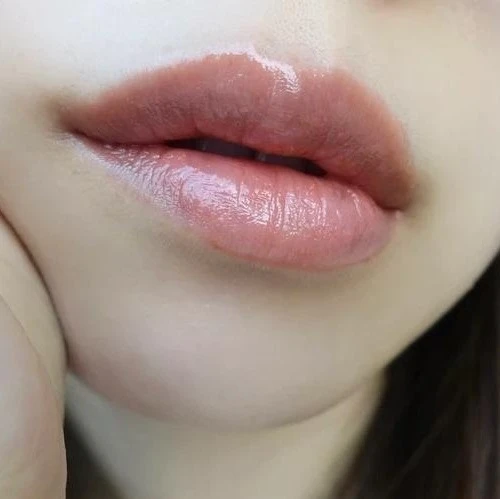 フジコ ノールックリップ 03 キュンなベージュ