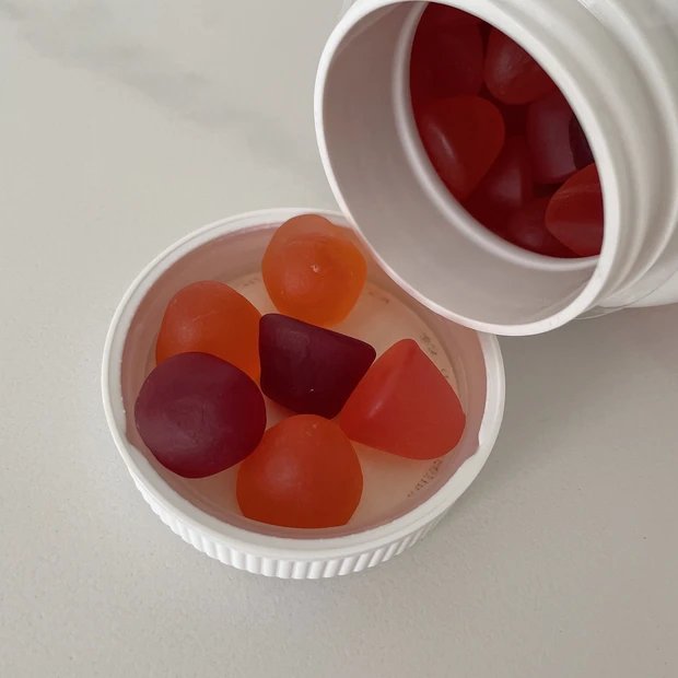 アイハーブ　グミ　ビタミン