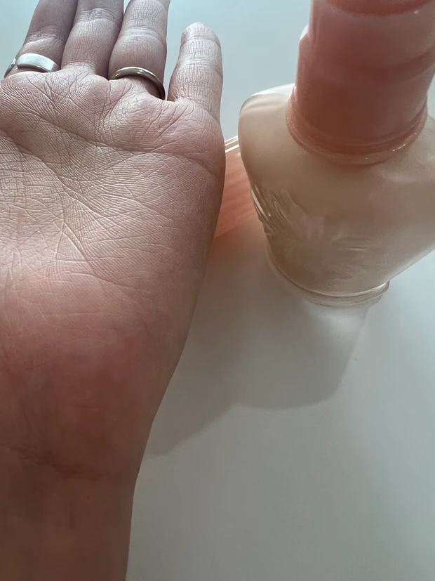 モイスチュアライジングファンデージョンプライマー