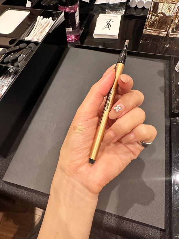 ホリデー速報】2024年11月1日発売 YSL 大人気クチュール ミニ