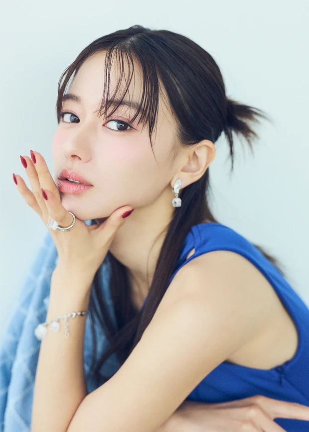 山本舞香さんが「ヨジャドルメイク」でK-POPアイドルになりきる！