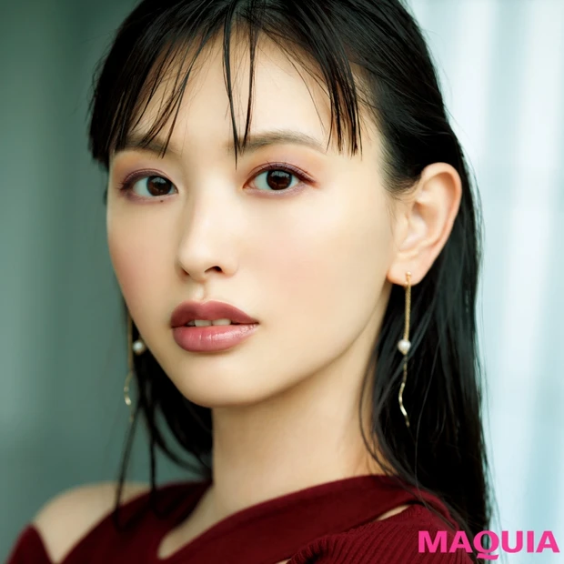 メイク映えも可愛さも叶う！ 女顔×シンプルさんはモーヴのワントーンで魅力…