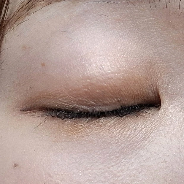 【小田切ヒロさんおすすめ】ダブルムードアイズに限定色が登場!「BE-7 ベージュムード」をイエベ春がレビュー_5_3