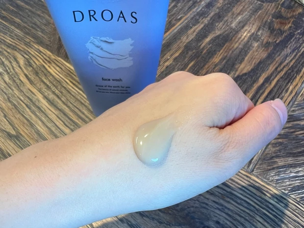 【DOROAS】クレイ洗顔で毛穴汚れを吸着し、古い角質も除去。ジェルクレンジング&クレイウォッシュは香りも魅力的！_3_1