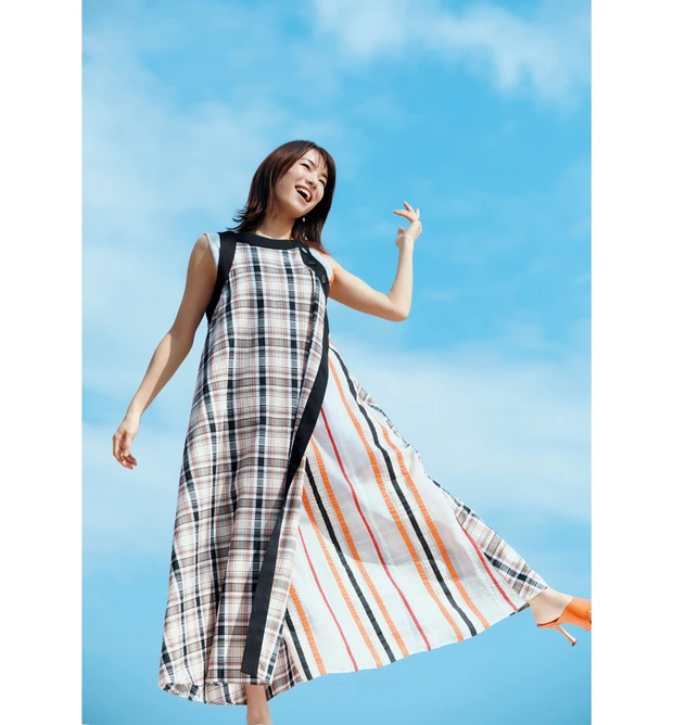 内山理名さん 3