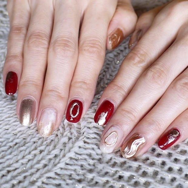 ダイソーコスメ　ネイル