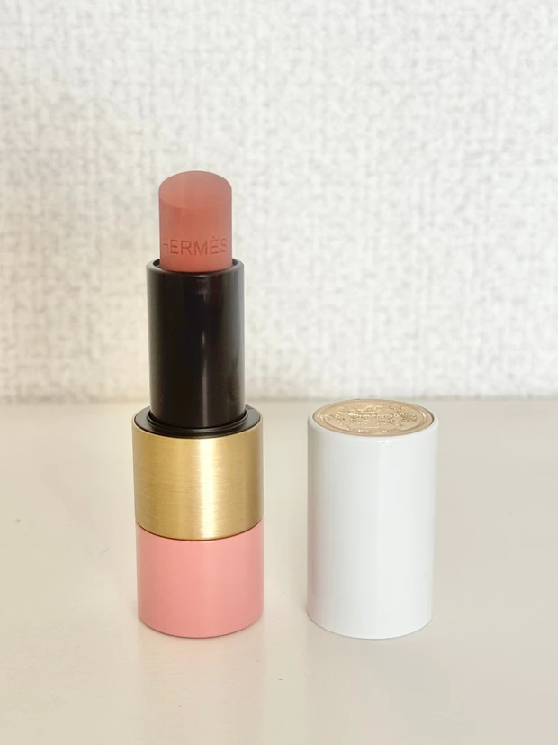 【エルメス】ギフトにも最適な憧れリップ！色選びの参考にも。(ローズ ア レーヴル)_3