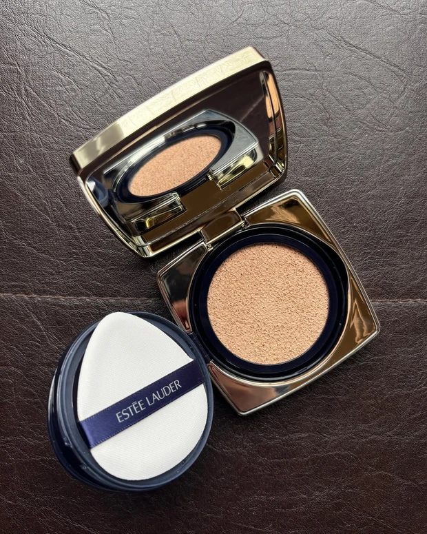 エスティ ローダー ダブル ウェア ソフト グロウ マット クッション メークアップ