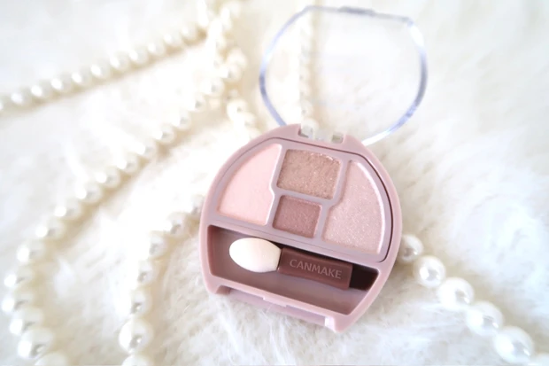 CANMAKE  プランぷくコーデアイズのパッケージ②