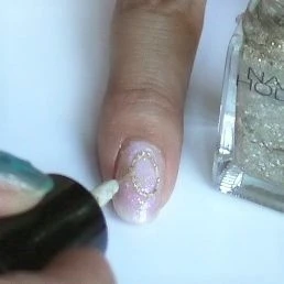 100均＆プチプラコスメで簡単♡セルフでできるマーメイドネイル！_6_2