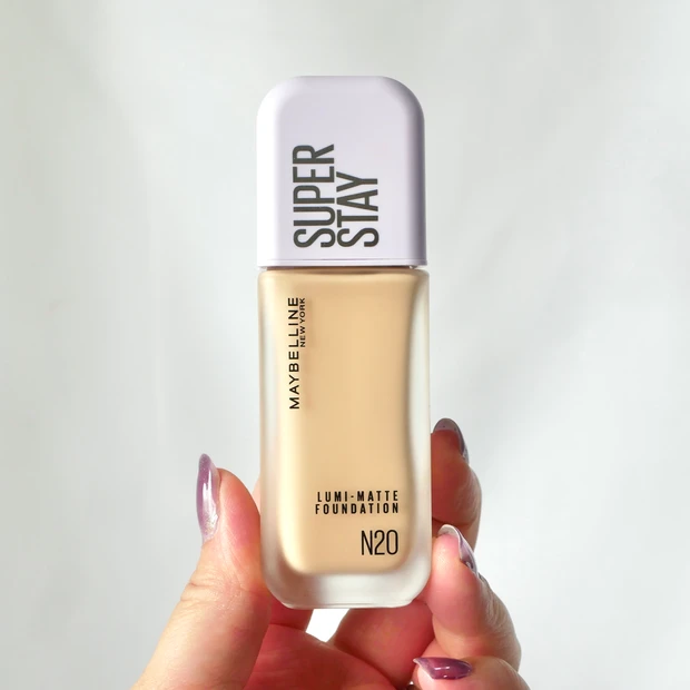 崩れにくいメイク ファンデーション メイベリン ルミマット