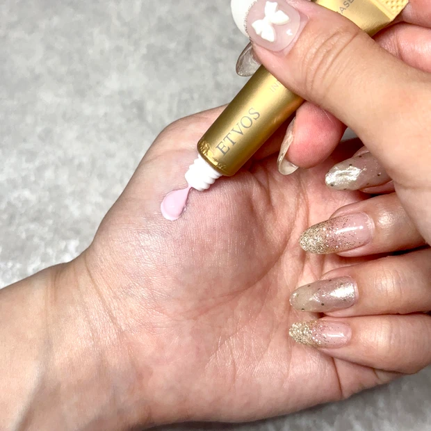 ミネラルインナートリートメントベース マカロンピンク スウォッチ