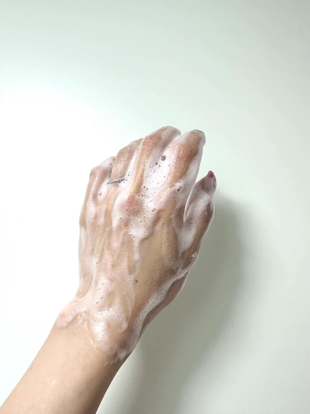 8月10日(土)発売♡
小嶋陽菜さんプロデュースHer lip to(ハーリップトゥ)のビューティラインHer lip to BEAUTYからハンドソープが限定で発売♡一足お先にレポ♡_2