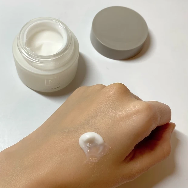 【美白】にくすみ・ハリ・弾力と【エイジングケア】もできちゃう！オーガニックコスメから美白ラインが登場⭐︎_2