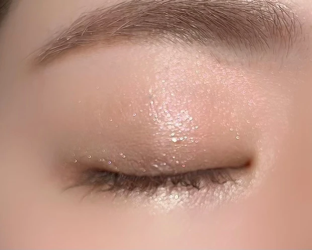 ラブライナー アイカラーパレット<アイシャドウ>ダリアブーケ アイメイク