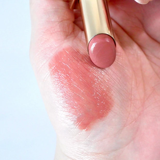 白湯メイク　おすすめアイテム　cle de peau BEAUTE(クレ・ド・ポー ボーテ)ルージュ アレーブル ブリアン 210 トランセンダント スウォッチ