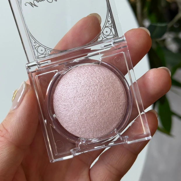 CANMAKE キャンメイク ムーングロウハイライター 02ムーングロウピンク