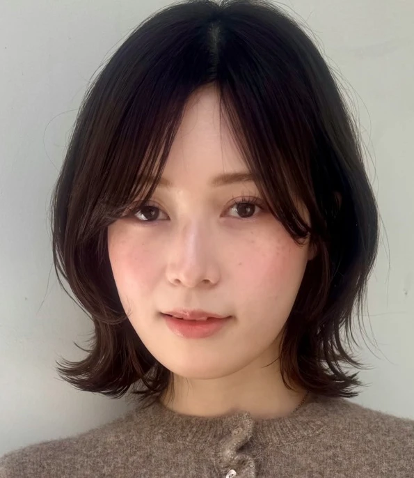 髪型　レイヤーボブ　ボブヘア　前髪あり　正面