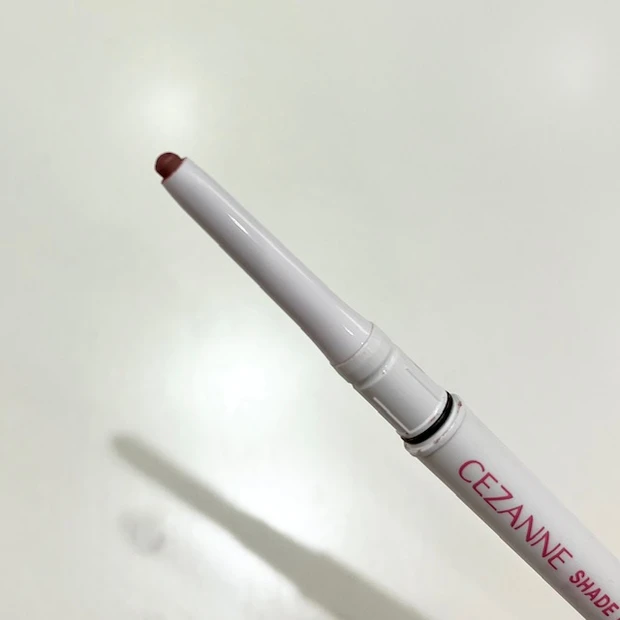 もう手放せない！影を付けるだけでなりたい唇が完成しちゃう♡【セザンヌ 影色リップメイカー】_3