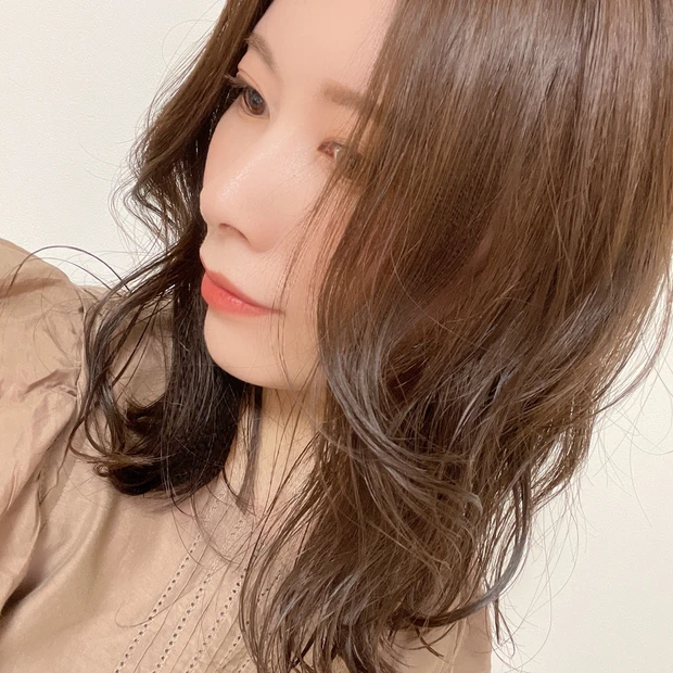 【パーソナルヘアカラー診断】“似合う”をベースに“なりたい”を叶えてくれるカラーでお気に入りの髪色に。髪にもパーソナルカラーを取り入れてみた！_2_1
