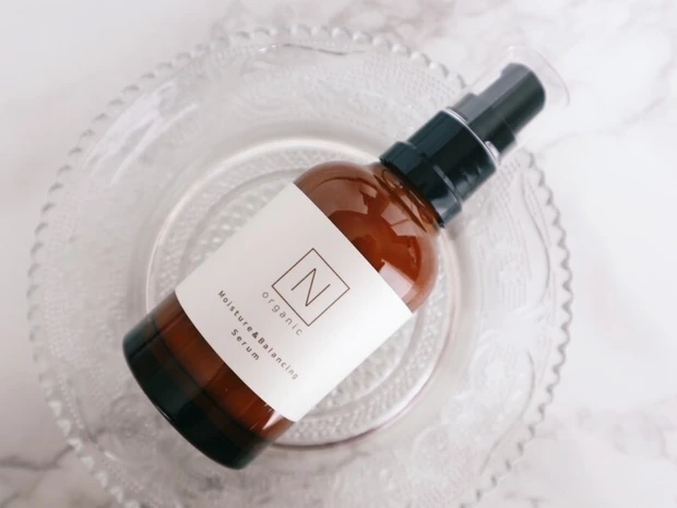 【N organicが生まれ変わった!】モイスチュア&バランシング ローション・セラムの2段階ケアで春でも揺らがない安定肌に!_3_1