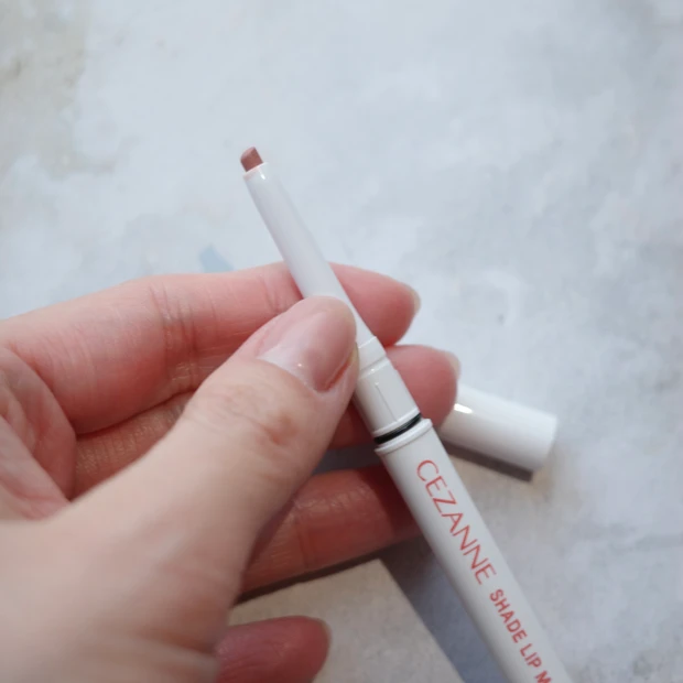 【セザンヌ】もっと早く知りたかった！ふっくら唇をプチプラで叶えられる話題のリップライナー！_3