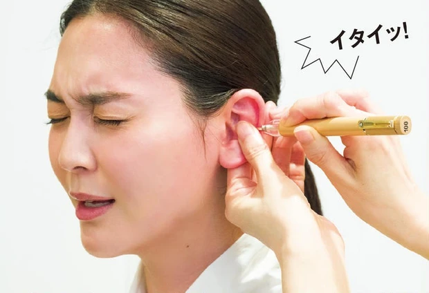 エメラルド会長さんの耳ツボセラピーを体験!