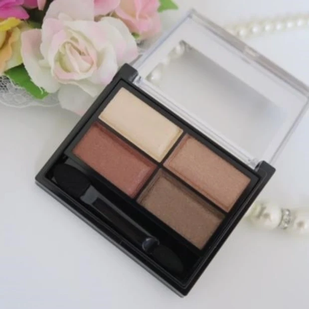 プチプラだとは思えない質の良さに驚き！RIMMELロイヤルヴィンテージ アイズ