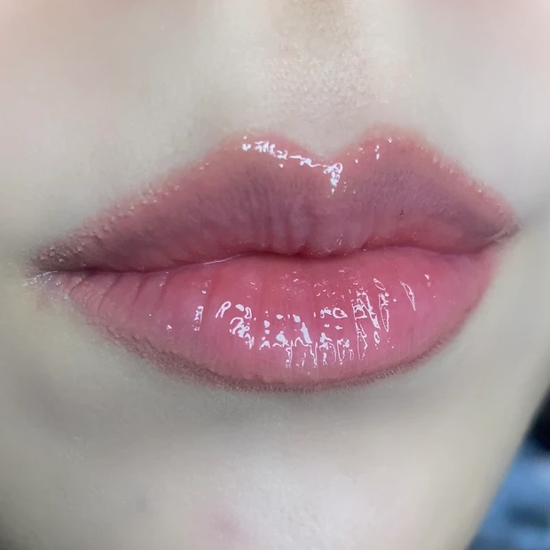 fwee(フィー) 3Dボリューミンググロス チェリーコーラ30% リップメイク