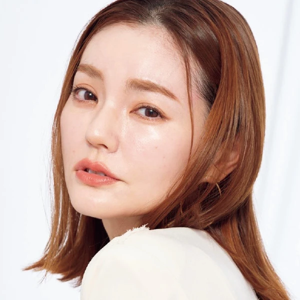 藤井明子