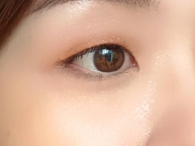 JUDYDOLL(ジュディードール)「ミニメリハリマスターパレット #05N エアリーカバートーン」を塗った画像