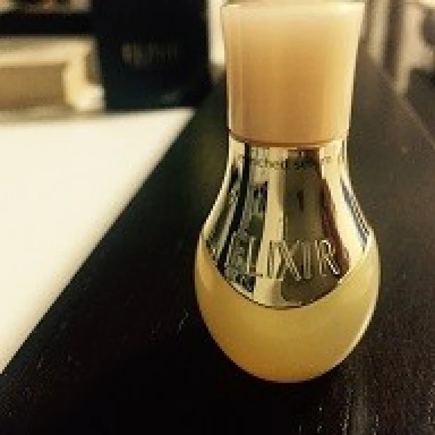 【2015年下半期　マキア☆ベストスキンケア大賞】お肌のハリがスゴく違うの〜☆オトナのいいオンナ度あがる美容液