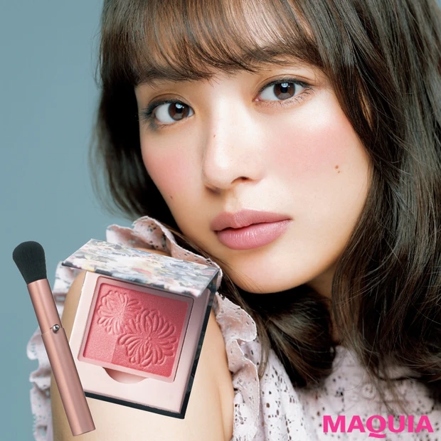 HAPPYが舞い込む! 千吉良さん監修のチークブラシで作る、幸せ上気顔メ…