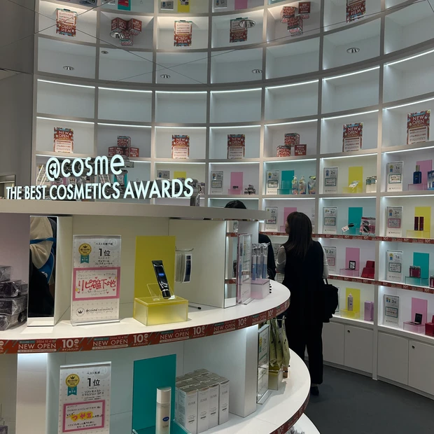アットコスメ札幌ステラプレイス４FにOPEN！