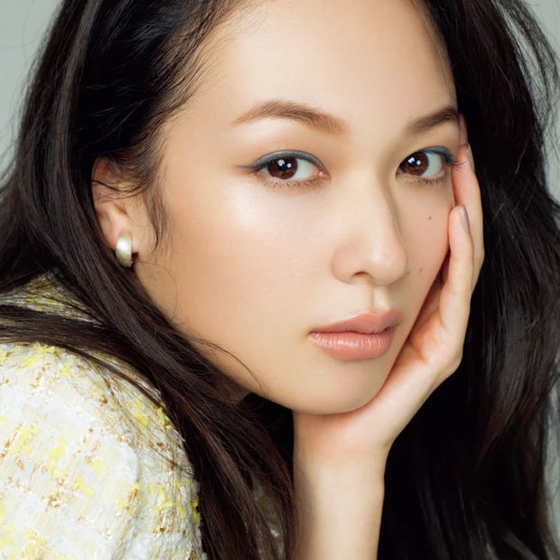 これが今の美人顔メイク！ 知性と気品がにじみ出る千吉良流メイクテク