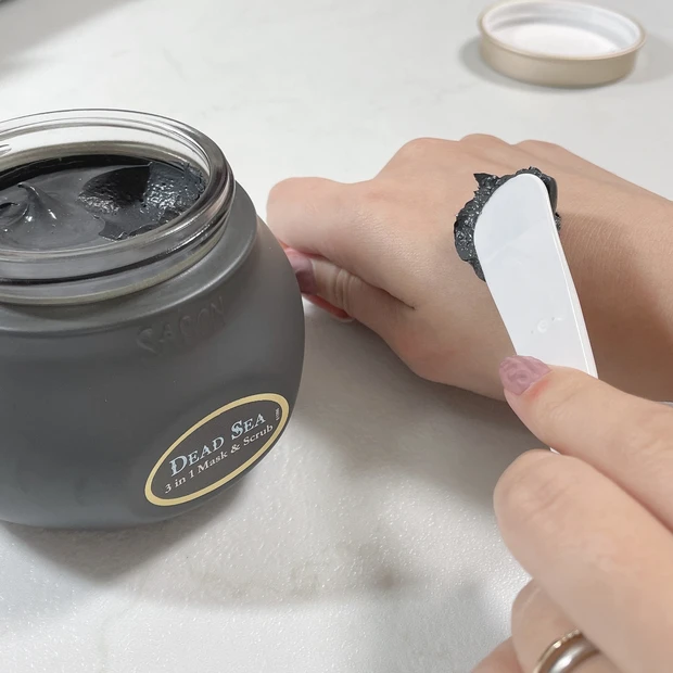 【2021.12.26 全国発売】SABONのNEWアイテム「3in1 マスク＆スクラブローズブーケ」をレポ　高級感あふれるパッケージと使用感はプレゼントにもおすすめ！_3_1