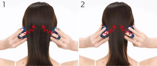 頭皮ブラシの使い方 マッサージのやり方 耳周り