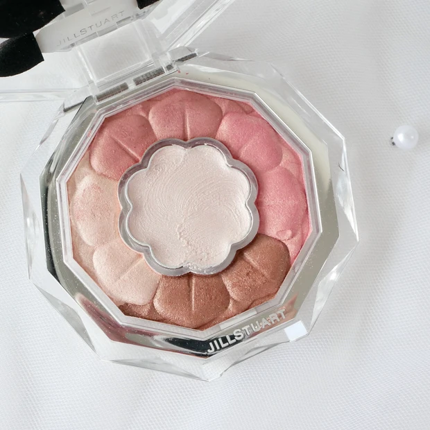 ジルスチュアートJILLSTUART ブルームクチュールアイズ 03