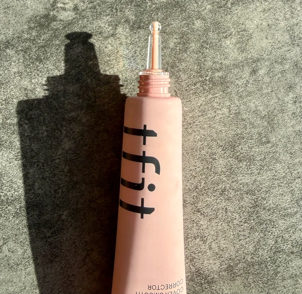 【Qoo10メガ割即カゴ】神崎恵・小田切ヒロ絶賛！毛穴一掃下地「TFITアートプライマー」_5