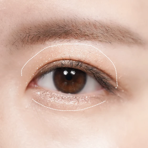 アイメイクの手順１