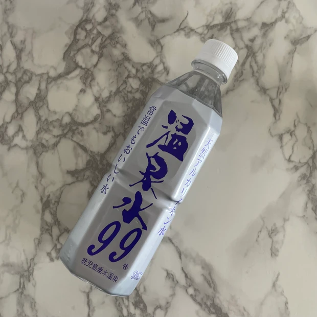 常温の水、ちょこちょこ飲みでキレイに_1