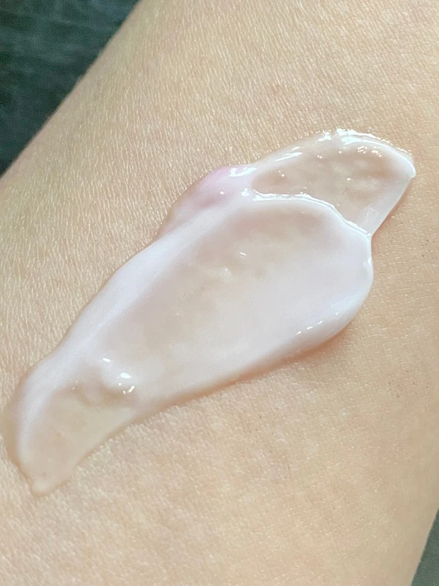 【冬のボディ乾燥対策】クリスティーナのボディクリームで、目指せマシュマロ肌！_2_2