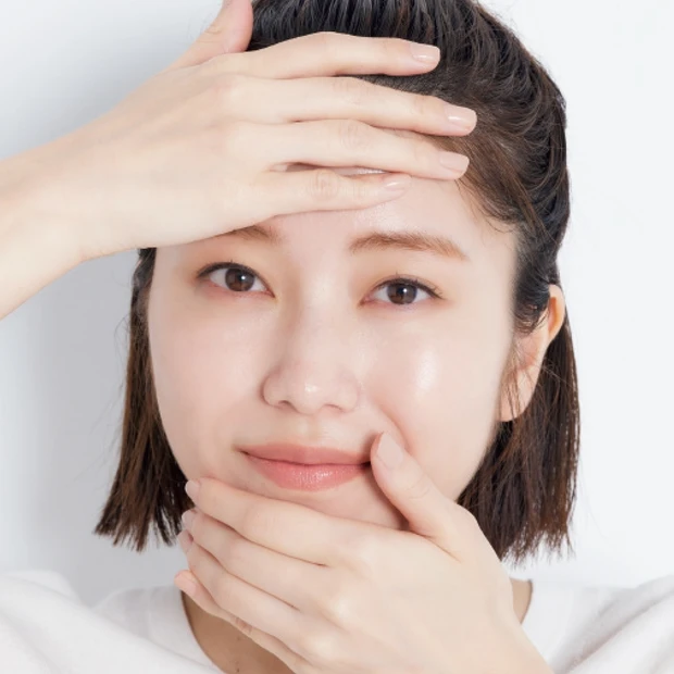 横山由依さんとエイジングケアを始めよう！ アラサーに今すぐ必要なシミケア…