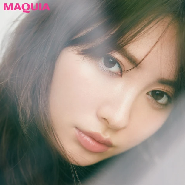 “聖徳太子タイプ”だと語るこじはるの「無口」にまつわる美学とは？